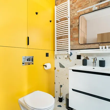 Klimatyzowane I Stylowe W Poznaniu Blisko Parku By Renters Apartment Poznan
