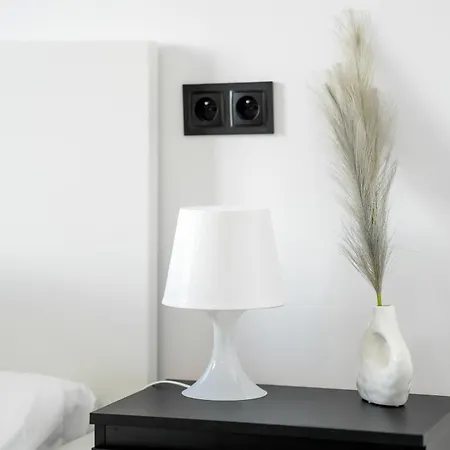 Klimatyzowane I Stylowe W Poznaniu Blisko Parku By Renters