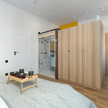 Klimatyzowane I Stylowe W Poznaniu Blisko Parku By Renters *